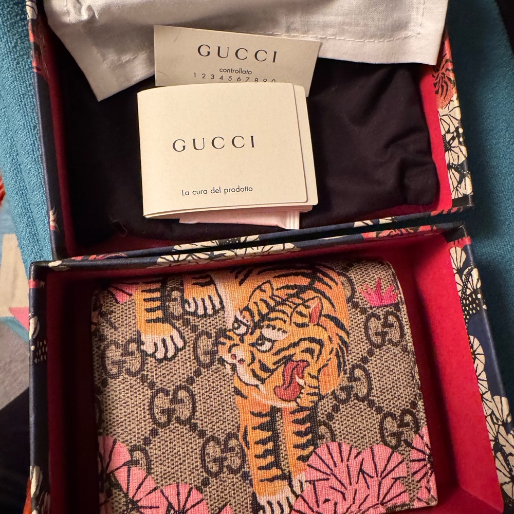 Gucci Tiger Pattern Bifold Wallet